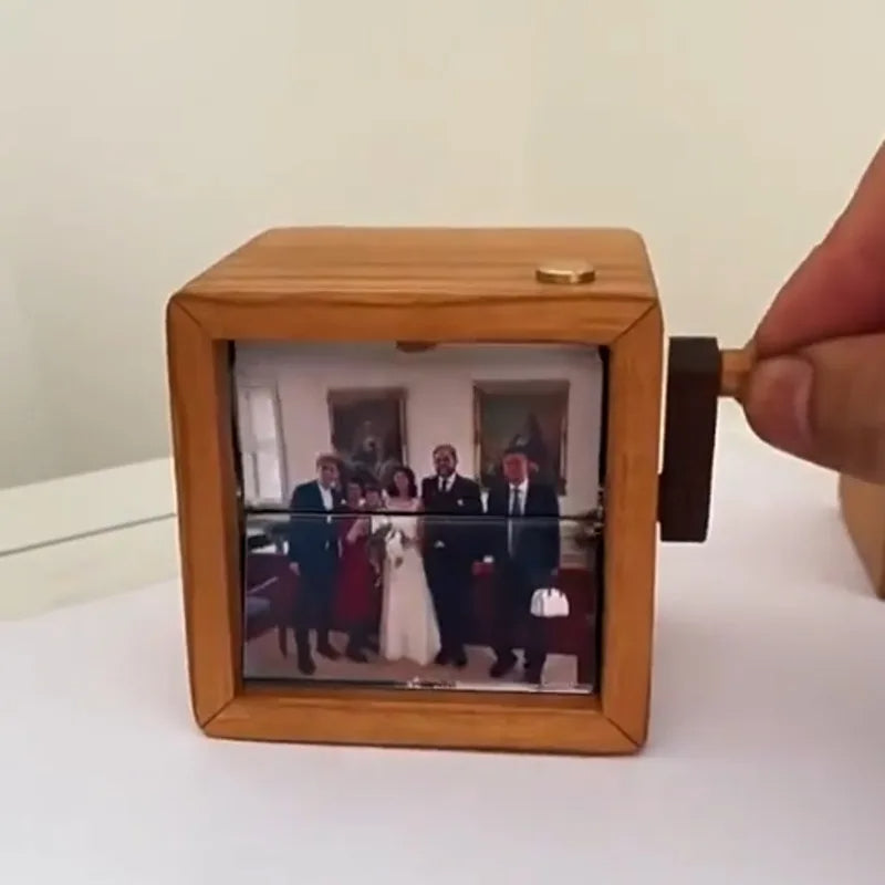 Caixa de Fotos Personalizadas - RetroLove