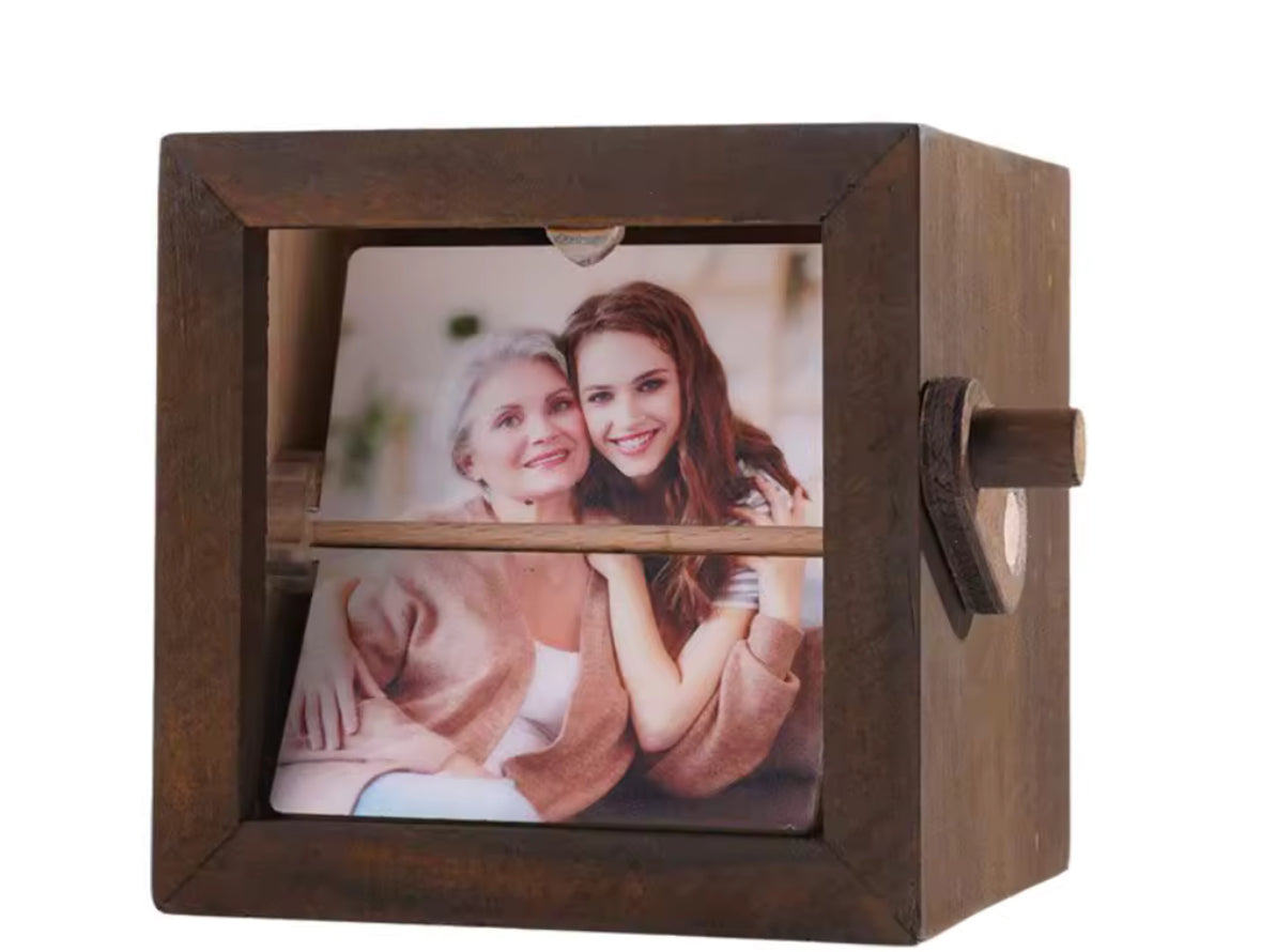 Caixa de Fotos Personalizadas - RetroLove